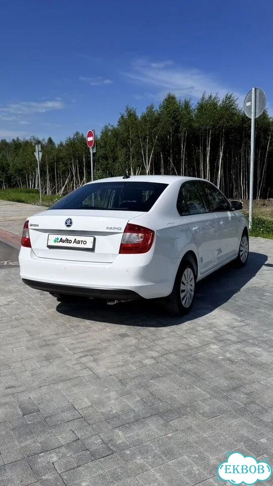 Skoda Rapid 1.6 AT, 2017, 159 486 км фото 3