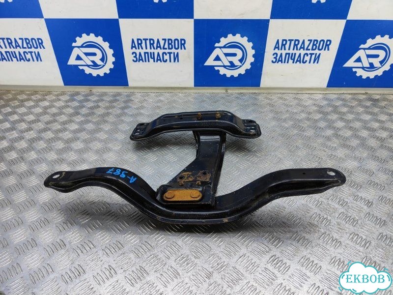 Траверса кпп Subaru Forester SH 2.0 EJ204 150 Л.С фото 4