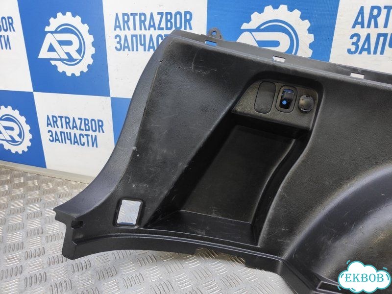 Обшивка багажника левая Subaru Forester SH 2.0 фото 2