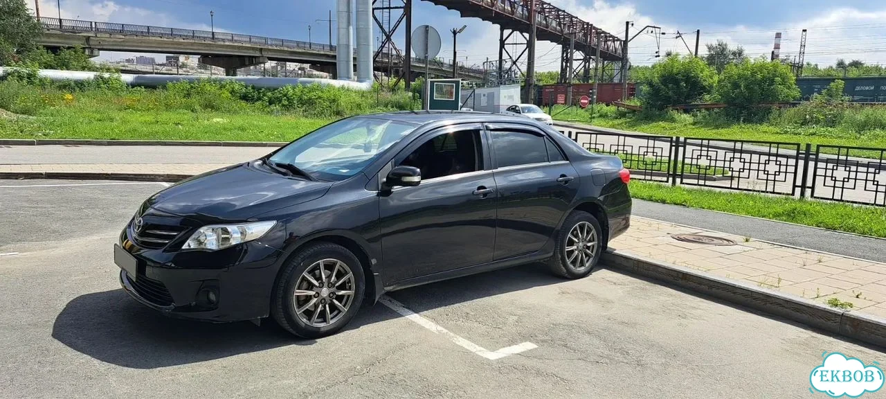 Toyota Corolla 1.6 AT, 2011, 214 530 км фото 3