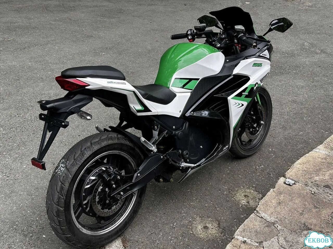 BMW S 1000 RR, 2025, 1 200 км фото 4