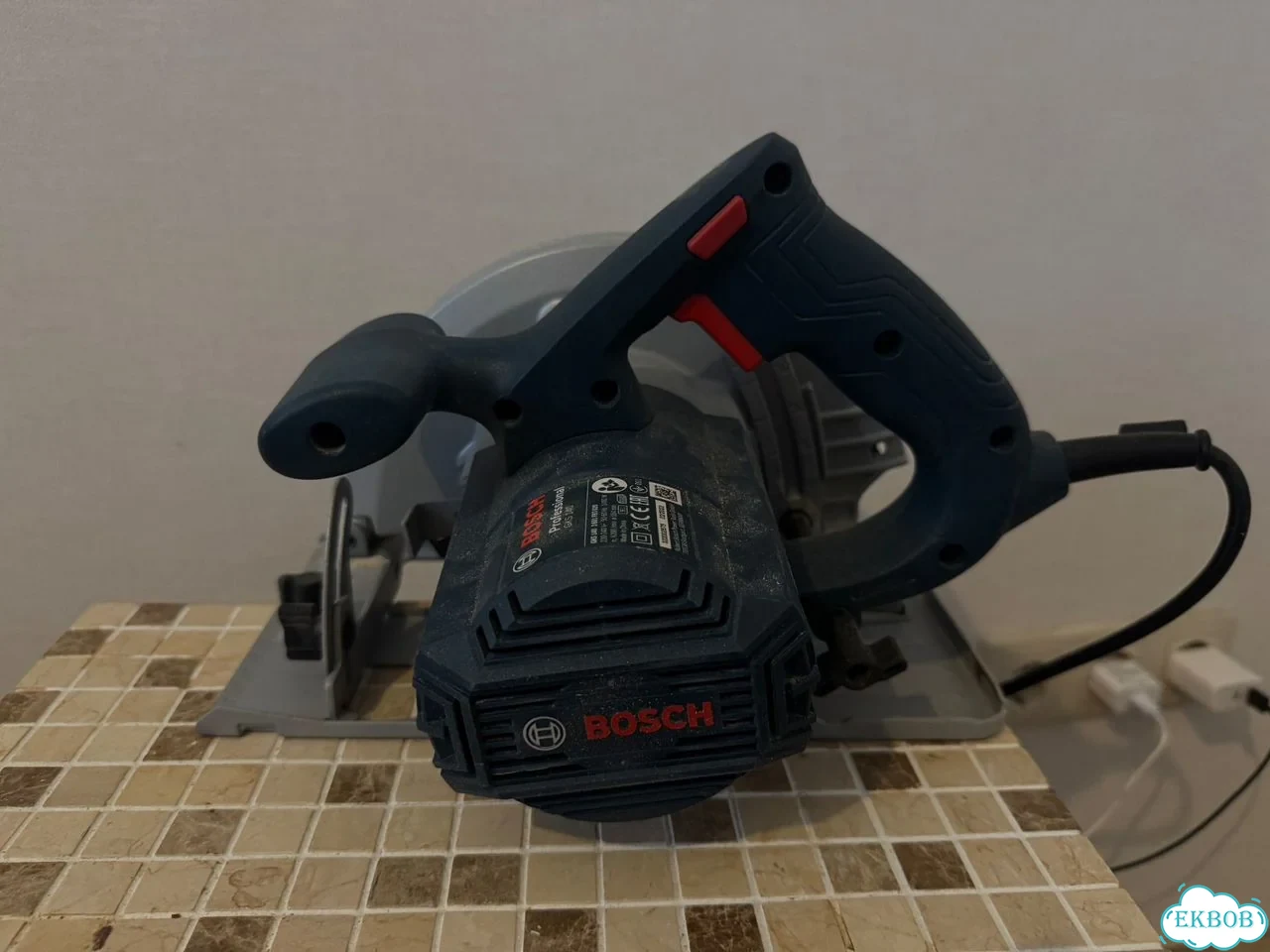 Циркулярная пила bosch GKS 140 фото 3