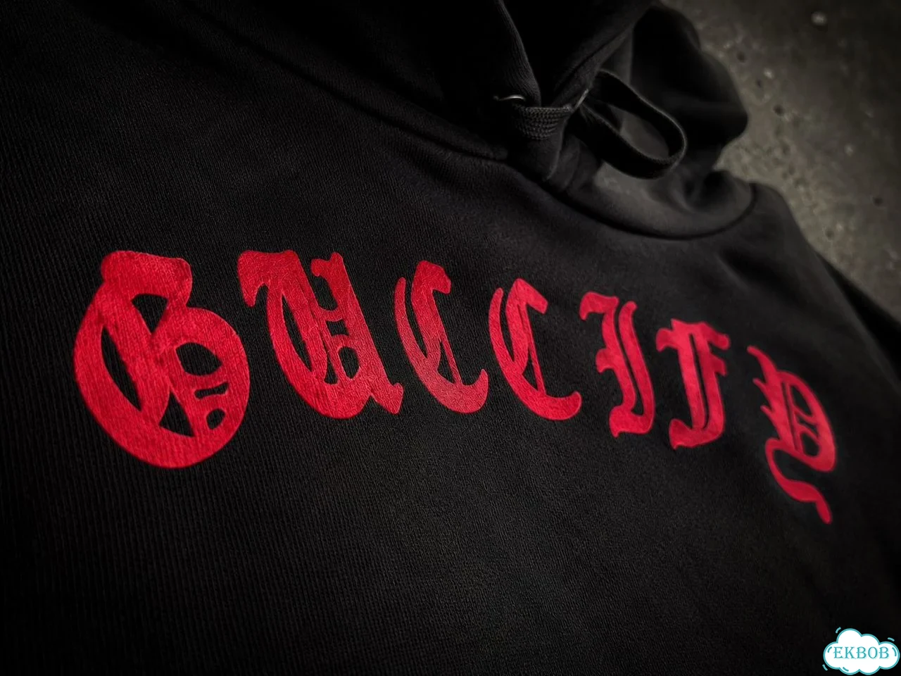 Худи SIX seven guccify вышивка оригинал, на руках фото 3