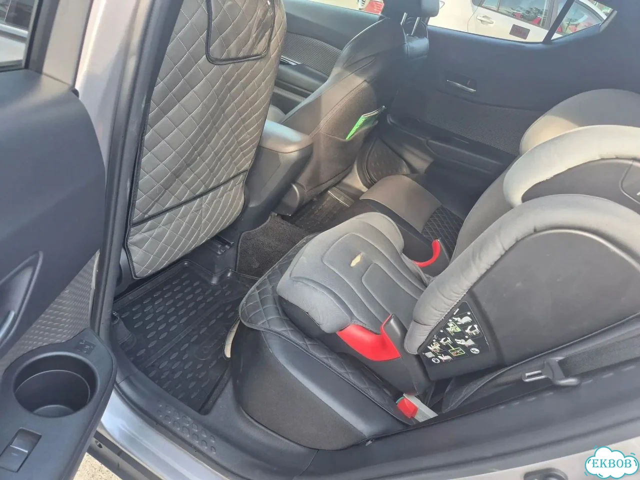 Toyota C-HR 1.2 CVT, 2019, 13 000 км фото 18