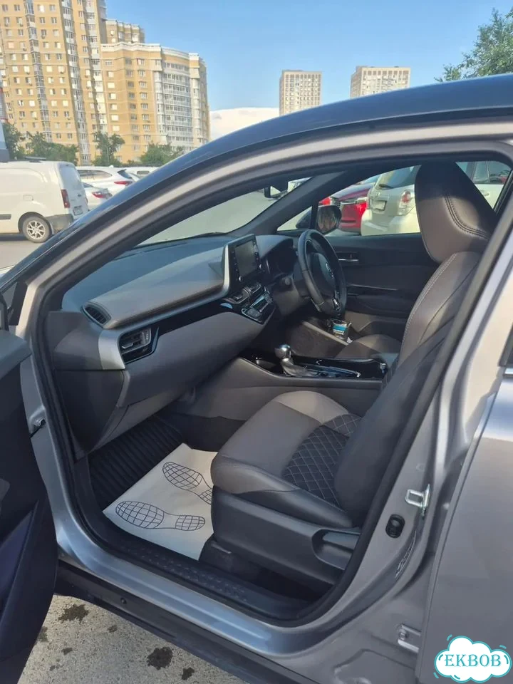 Toyota C-HR 1.2 CVT, 2019, 13 000 км фото 20