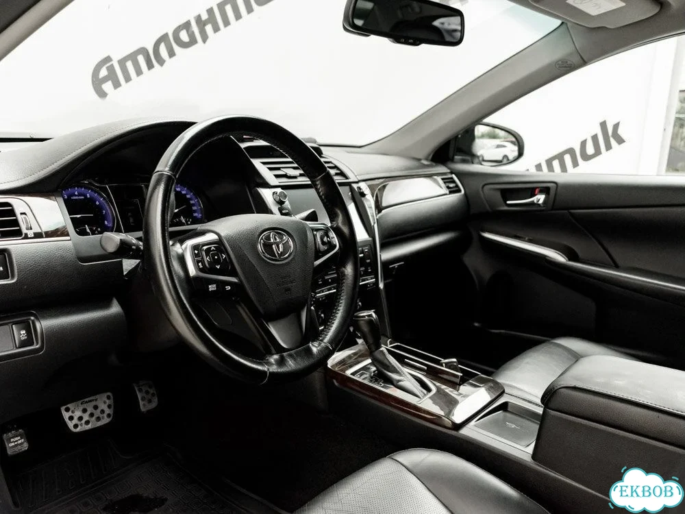 Toyota Camry 2.5 AT, 2017, 176 146 км фото 10