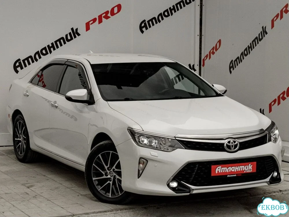 Toyota Camry 2.5 AT, 2017, 176 146 км фото 4