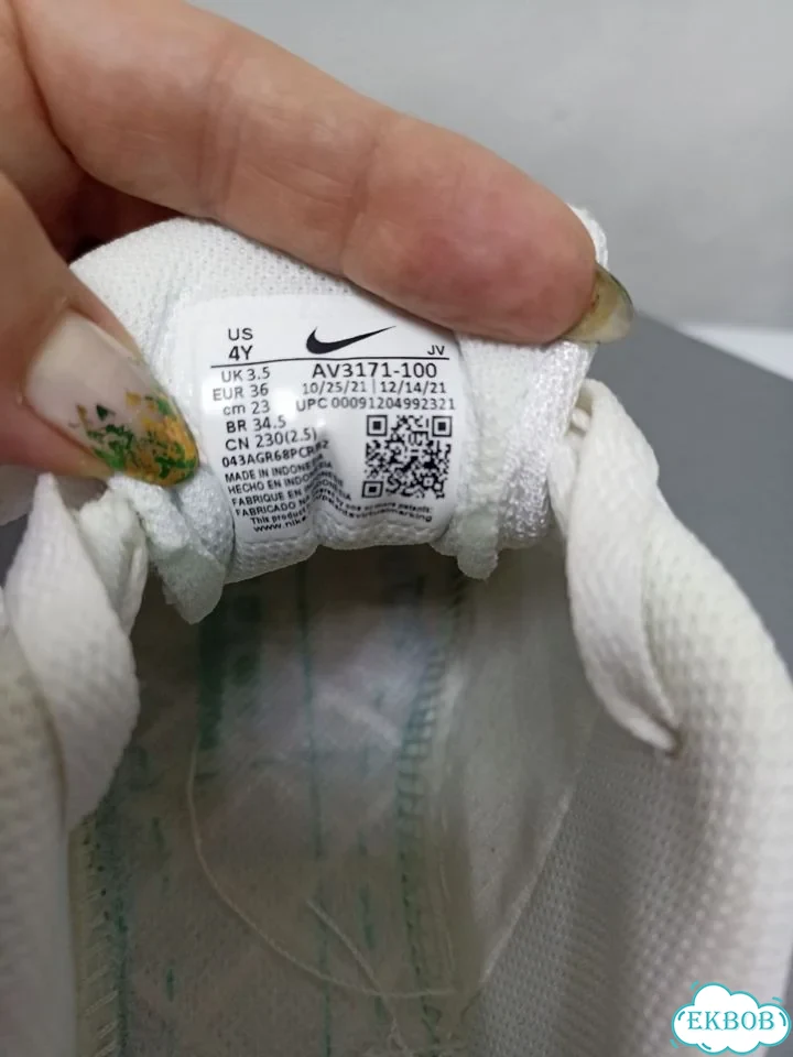 Кроссовки nike женские фото 3