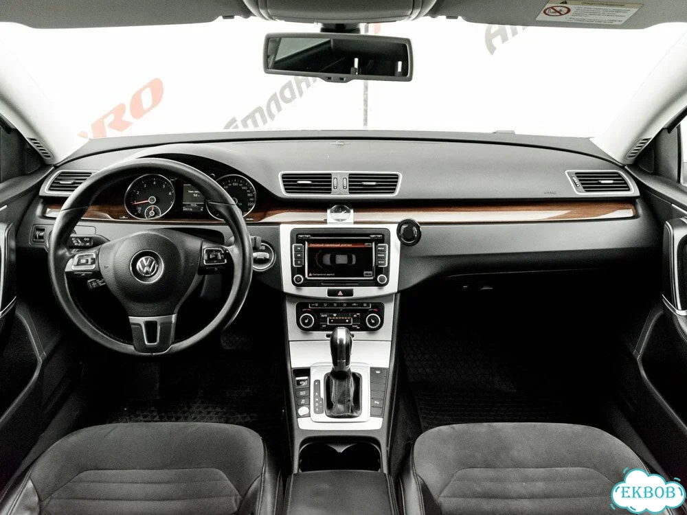 Volkswagen Passat 1.8 AMT, 2011, 20 573 км фото 12
