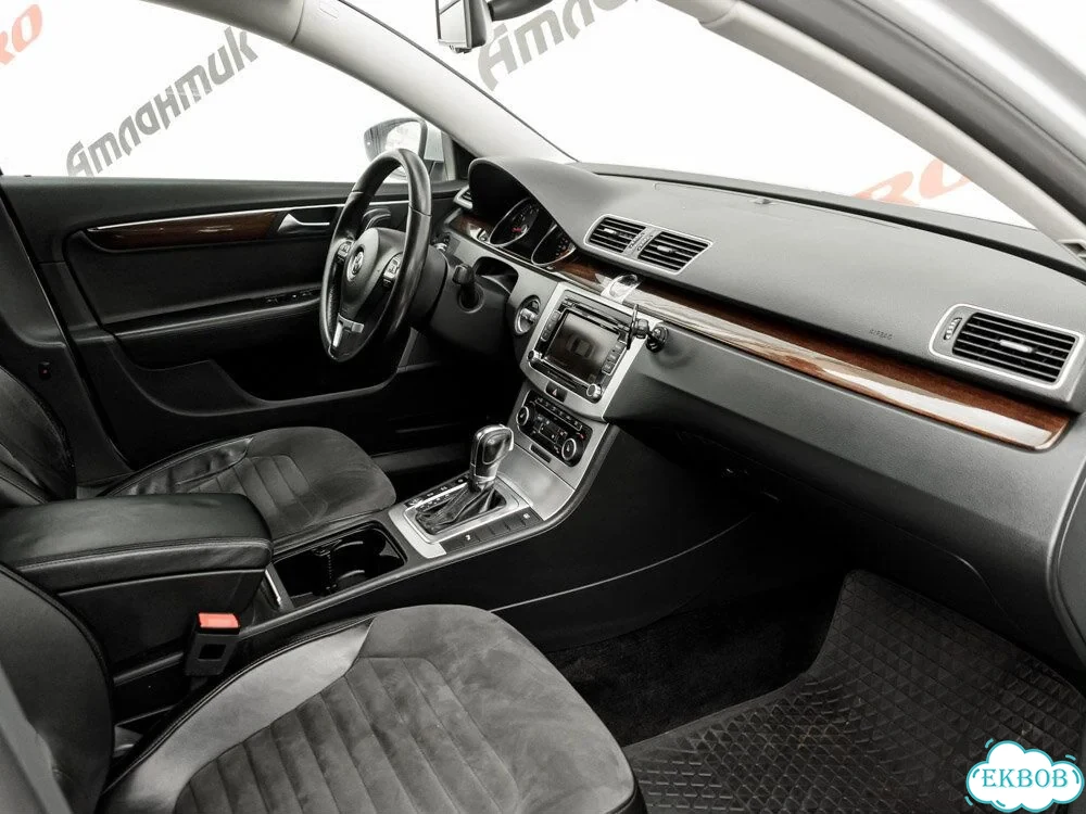 Volkswagen Passat 1.8 AMT, 2011, 20 573 км фото 13