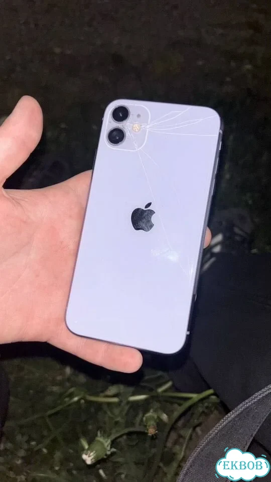 iPhone 11, 128 ГБ фото 1
