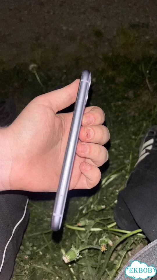 iPhone 11, 128 ГБ фото 3