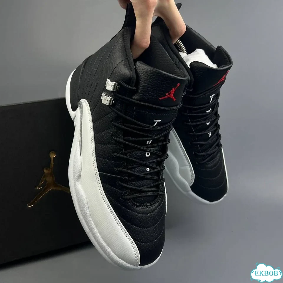 Nike Jordan 12 Black White фото 3
