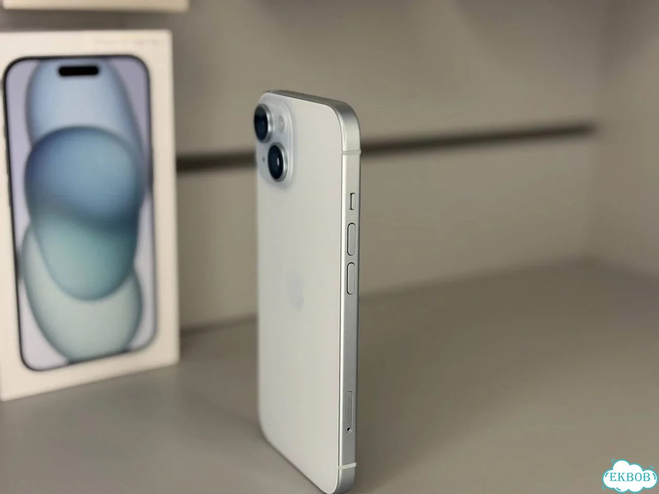 iPhone 15, 128 ГБ фото 2