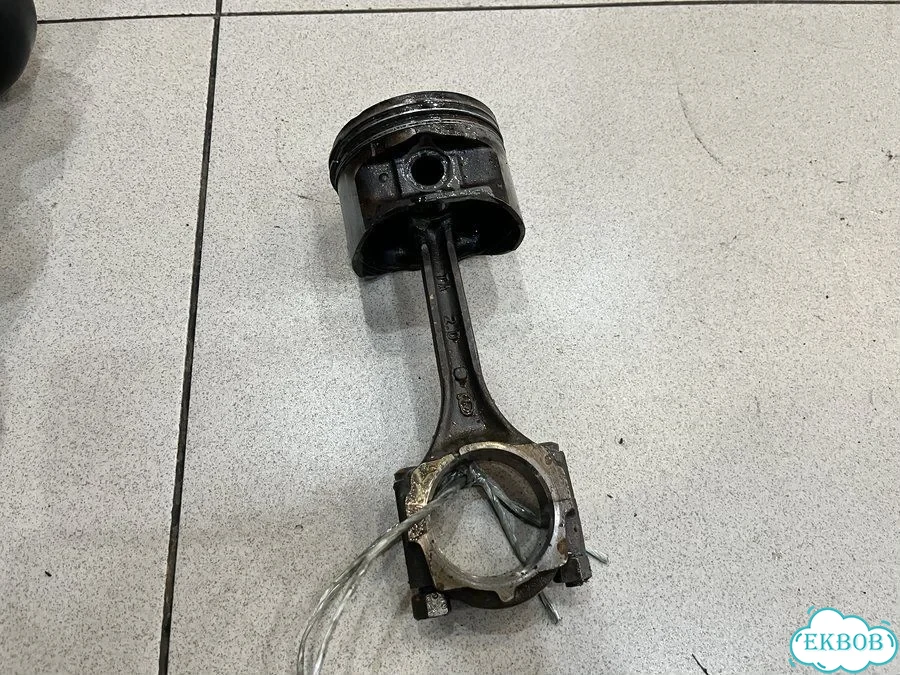 Поршень с шатуном Hyundai Sonata 4 EF 2001-2012 фото 2