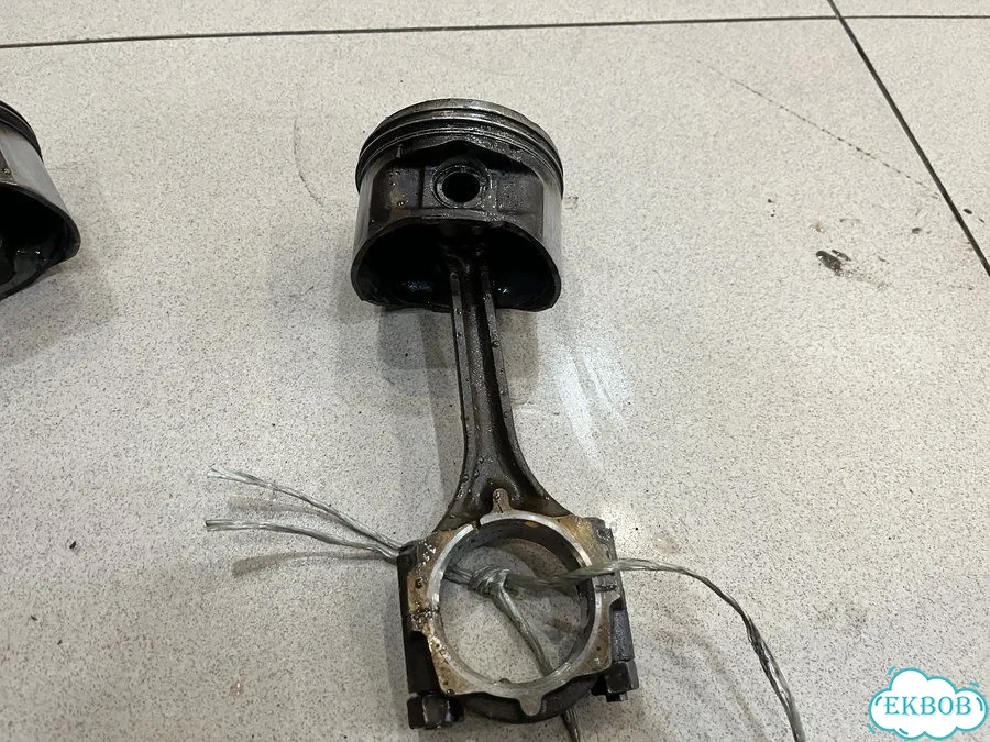 Поршень с шатуном Hyundai Sonata 4 EF 2001-2012 фото 2