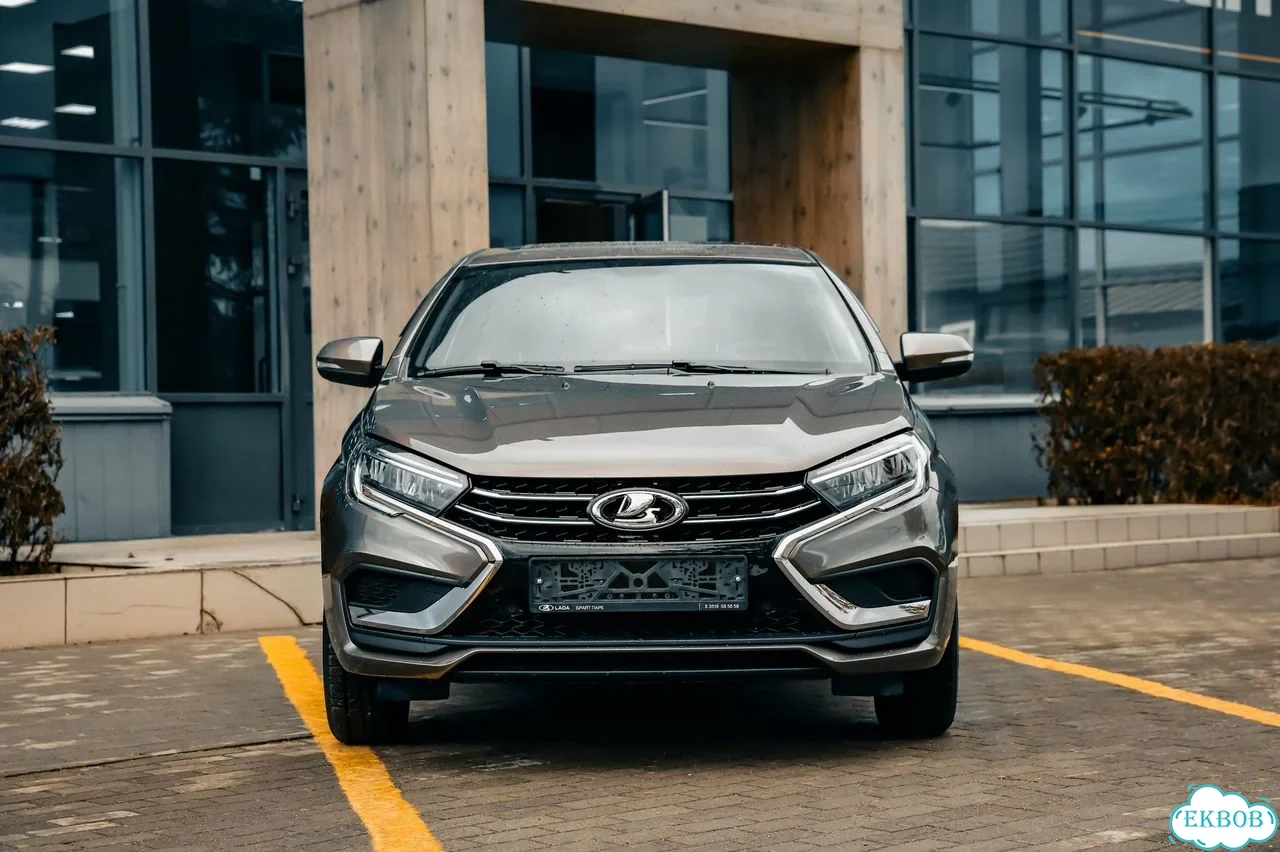 ВАЗ (LADA) Vesta 1.8 CVT, 2026 Новый фото 5