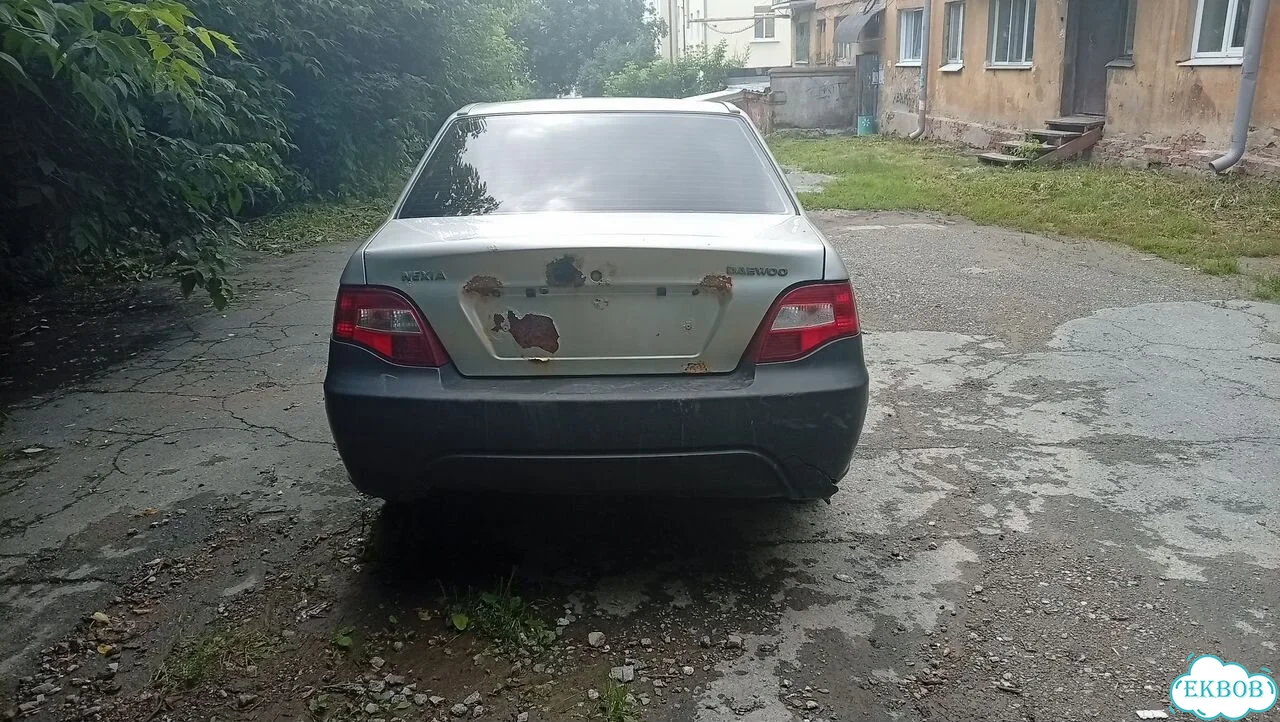 Daewoo Nexia 1.5 MT, 2010, битый, 250 000 км фото 2