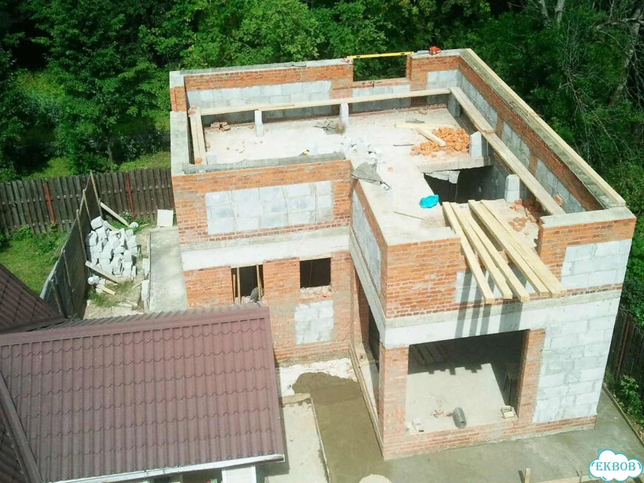 Дом из Газоблока / Строительство дома из Газобетона фото 2