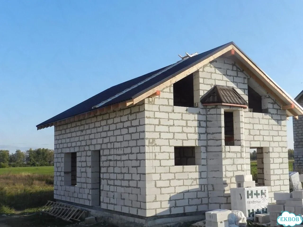 Дом из Газоблока / Строительство дома из Газобетона фото 9