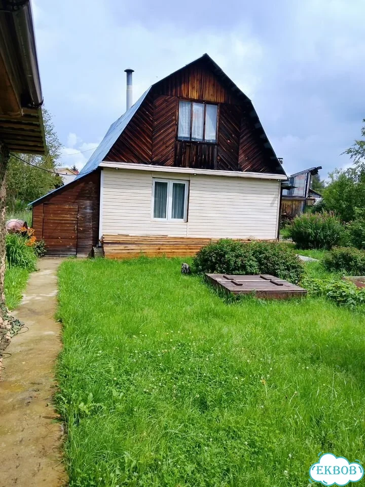 Дом 50 м² на участке 6 сот. фото 1