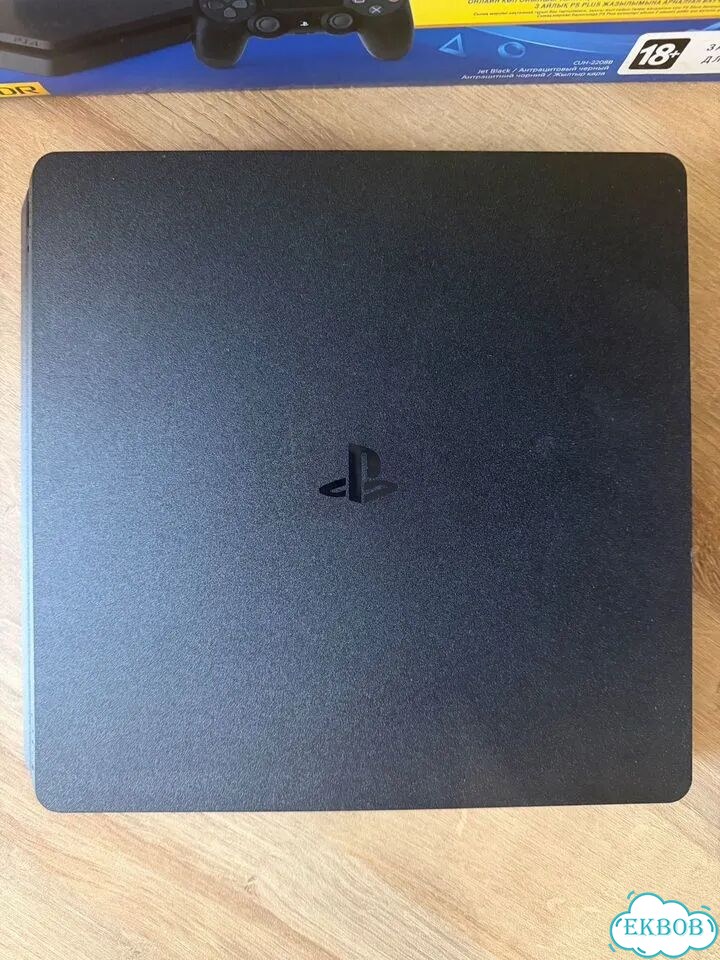 Sony playstation 4 slim 1tb 2 джойстика фото 3