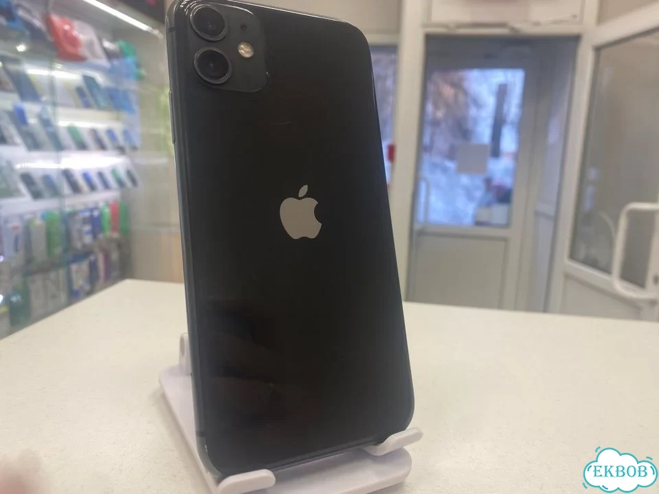 iPhone 11, 64 ГБ фото 1