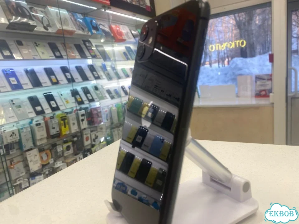 iPhone 11, 64 ГБ фото 3
