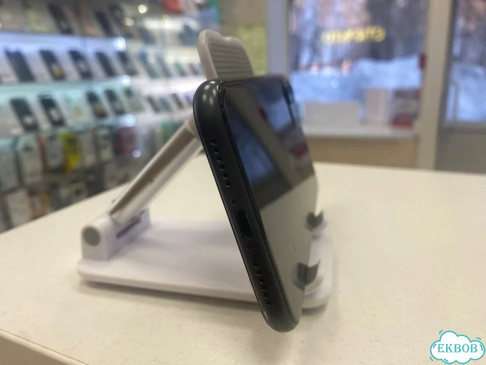 iPhone 11, 64 ГБ фото 4