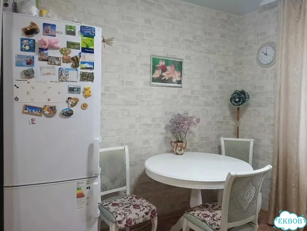 2-к. квартира, 54 м², 2/5 эт. фото 3