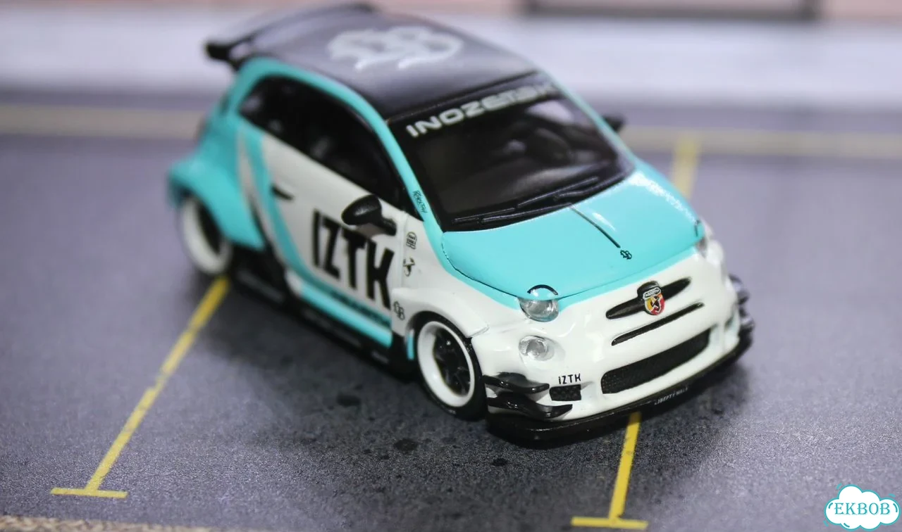 1:64 модель mini GT Новая фото 7