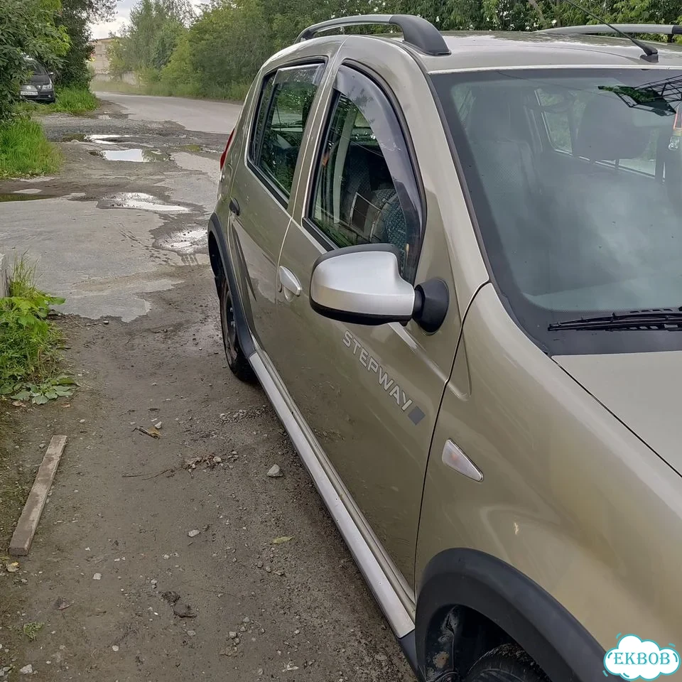 Renault Sandero Stepway 1.6 MT, 2012, 175 000 км фото 4