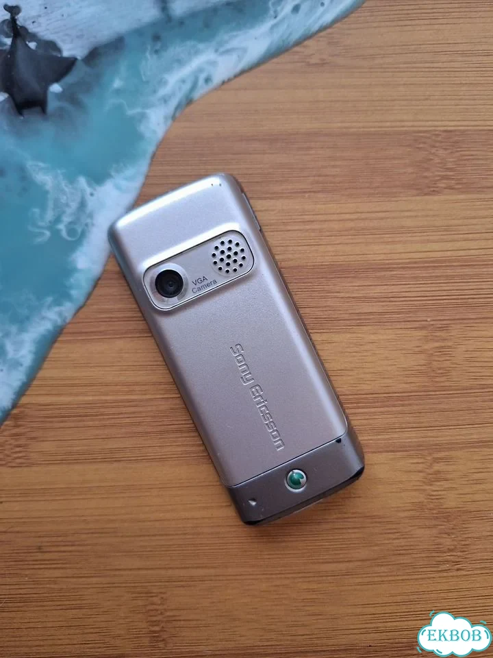 Sony Ericsson K310i, 1 SIM фото 2