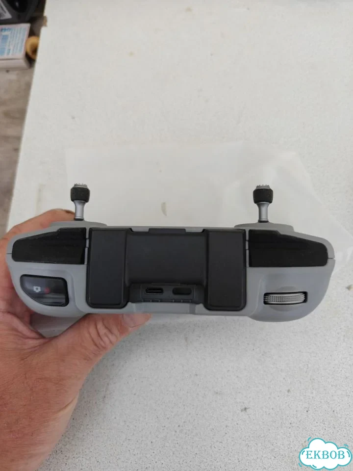 Пульт квадрокоптер DJI Mini 3 pro фото 2