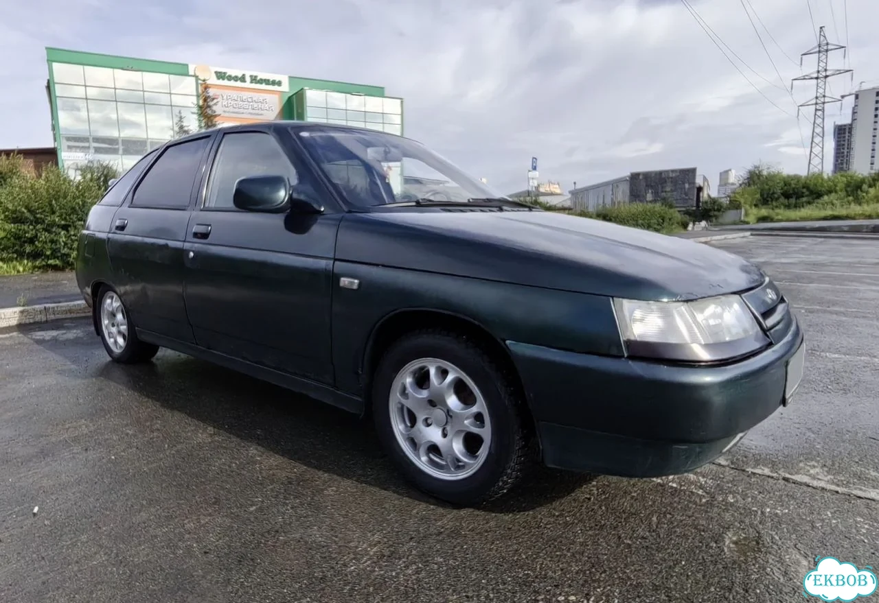 ВАЗ (LADA) 2112 1.5 MT, 2002, 300 000 км фото 2