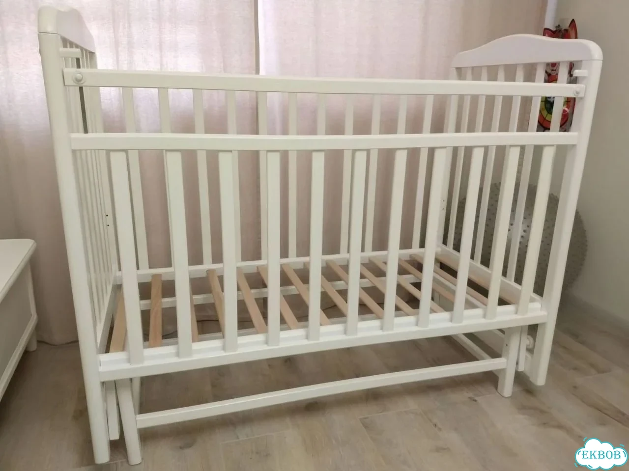 Кроватка для новорожденных с маятником бу фото 1