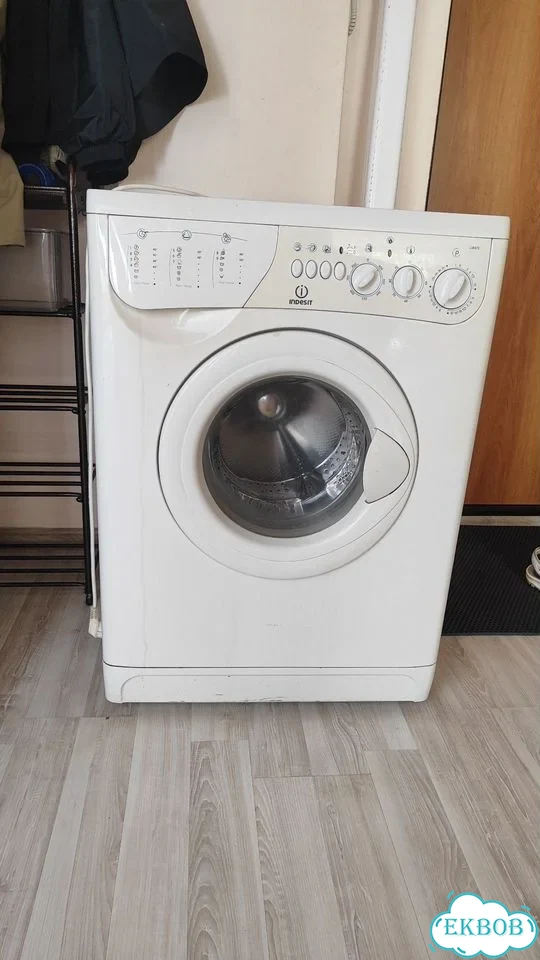 Стиральная машина indesit бу фото 1