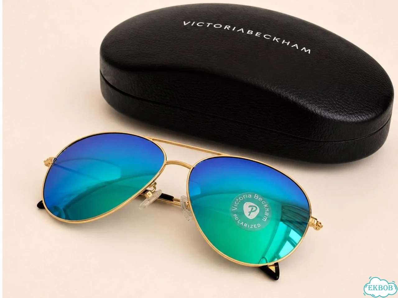 Солнцезащитные очки Victoria Beckham новые фото 1