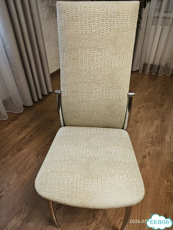 Продам 4 стула фото 4