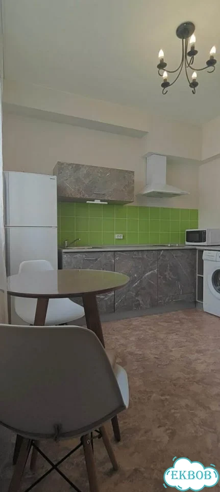 1-к. квартира, 35 м², 18/22 эт. фото 1