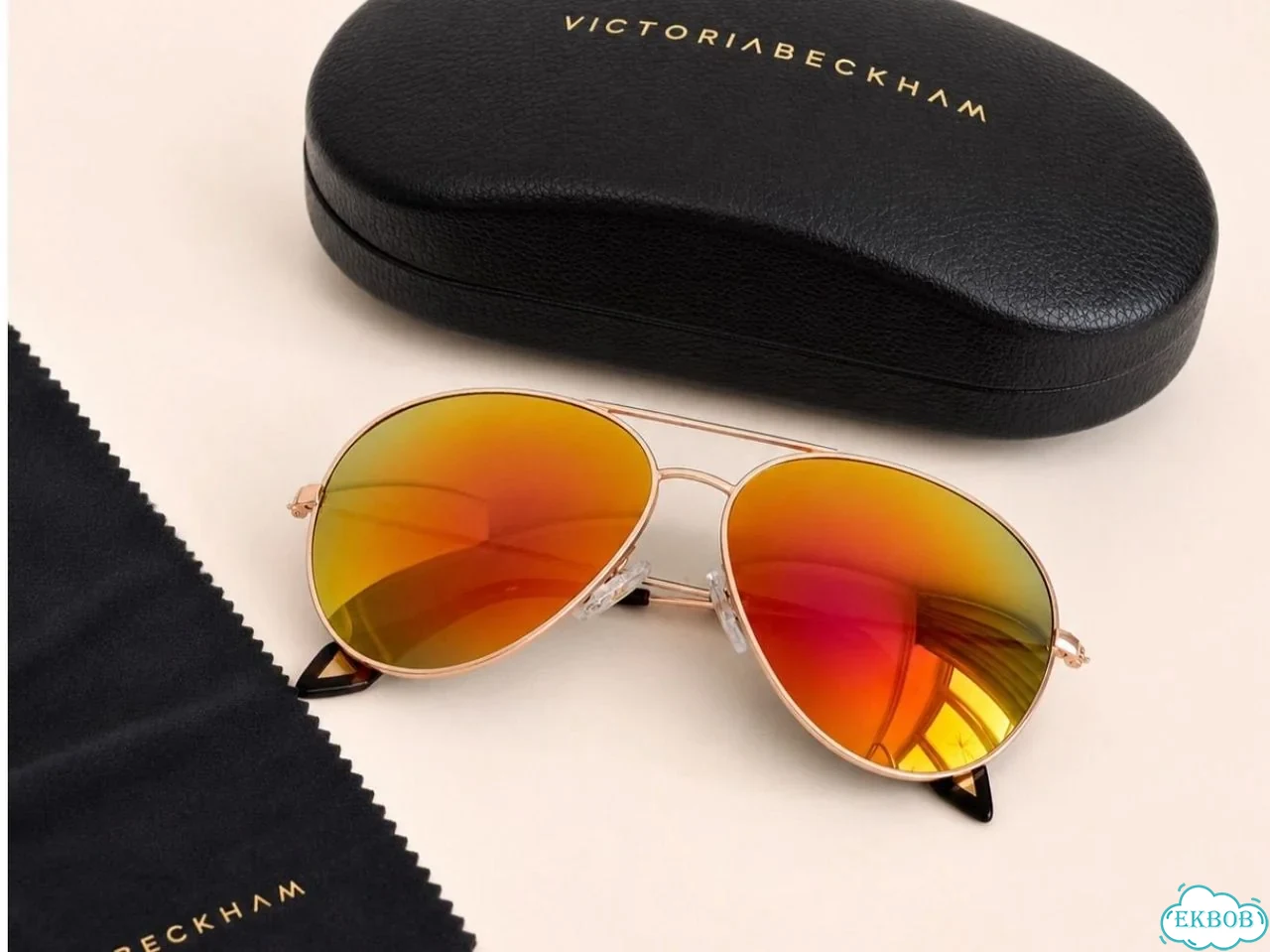 Солнцезащитные очки Victoria Beckham новые фото 1