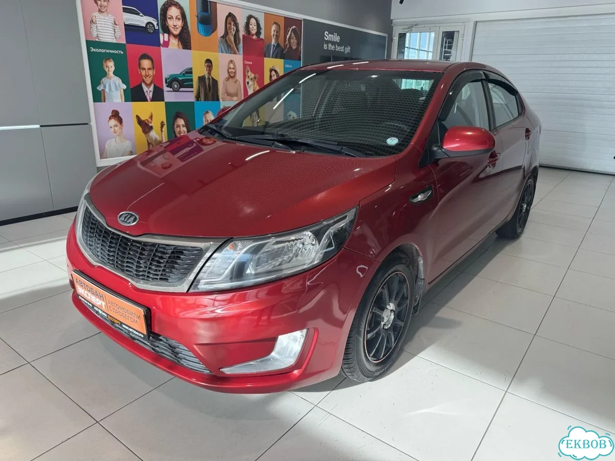 Kia Rio 1.6 AT, 2012, 181 000 км фото 1