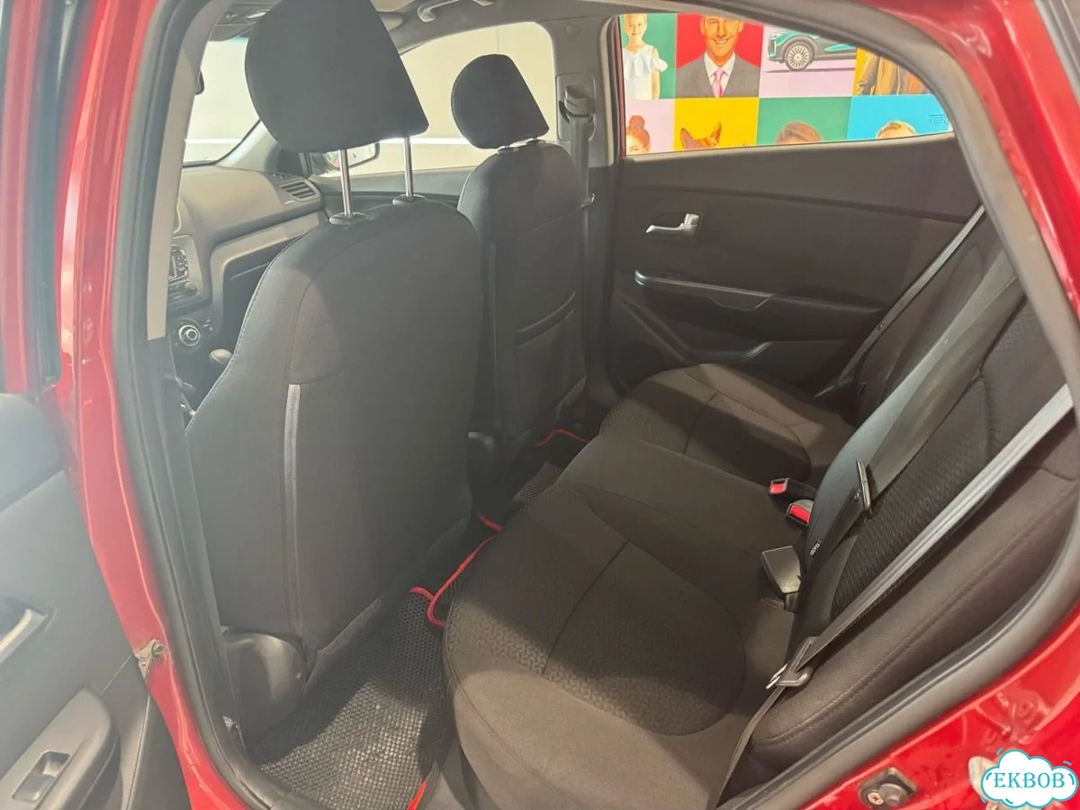 Kia Rio 1.6 AT, 2012, 181 000 км фото 12