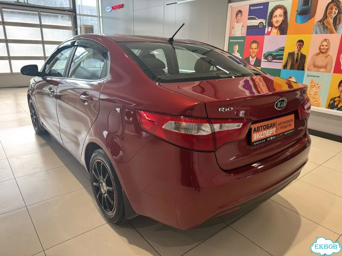 Kia Rio 1.6 AT, 2012, 181 000 км фото 4