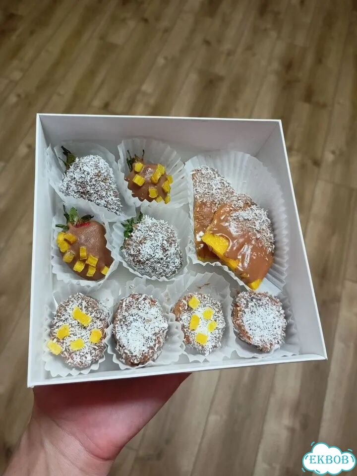 Клубника в шоколаде, черешня, бананы, манго фото 10