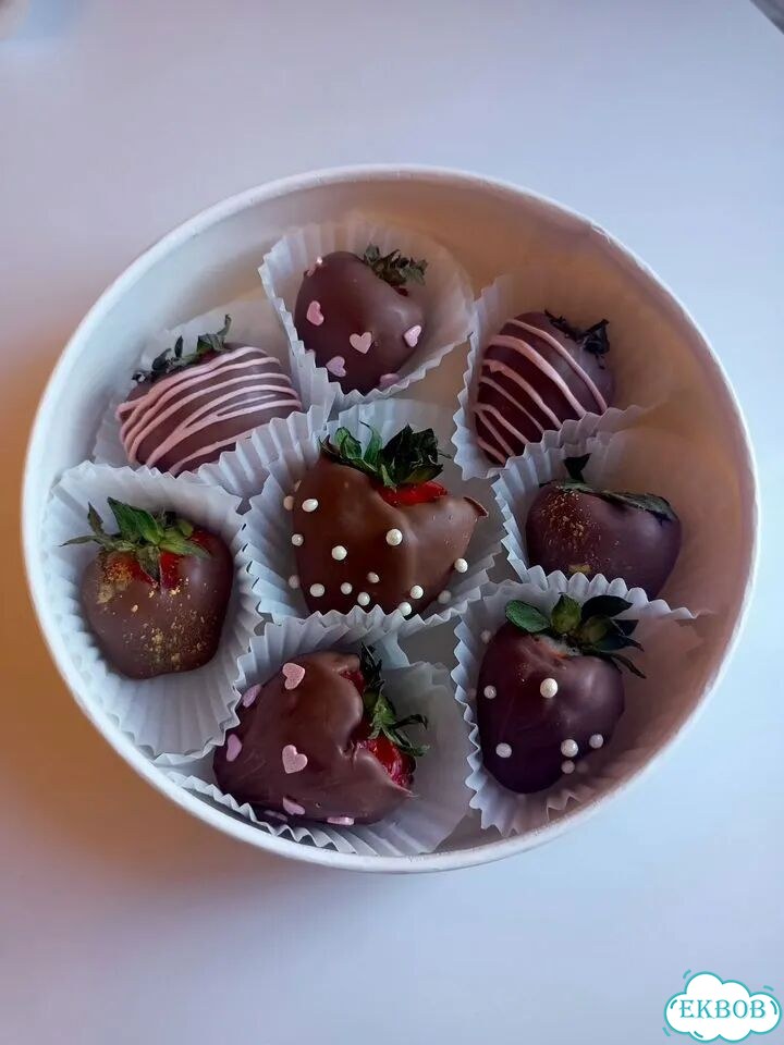 Клубника в шоколаде, черешня, бананы, манго фото 5