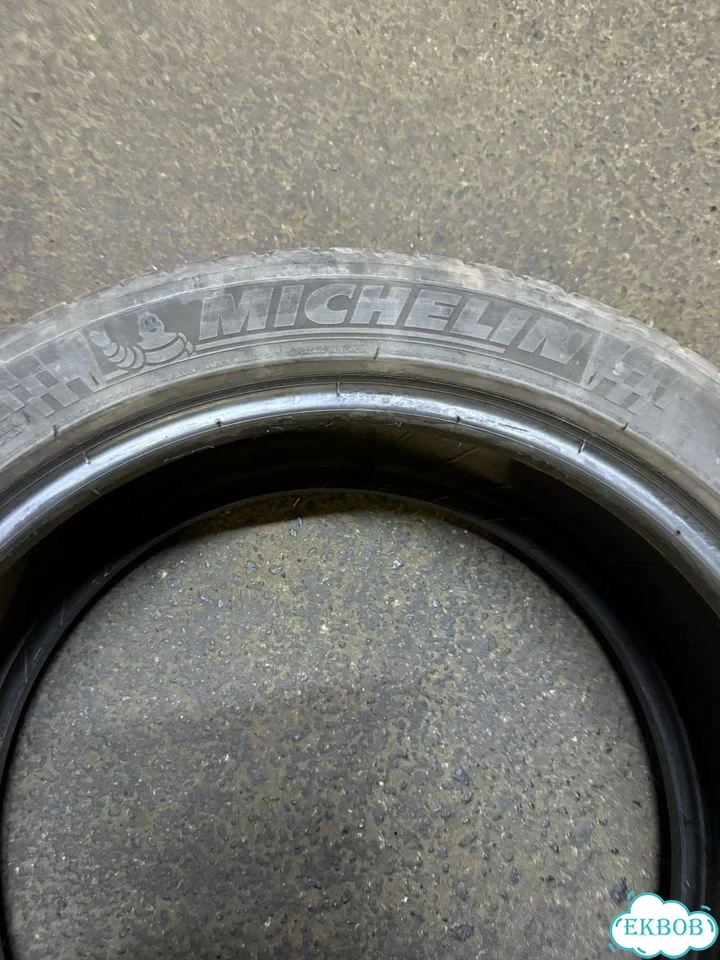 MICHELIN Pilot Sport 3 235/45 R18 98Y фото 1