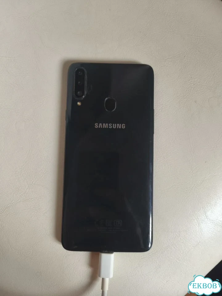 Samsung Galaxy A20s, 2/32 ГБ, 1 SIM фото 2