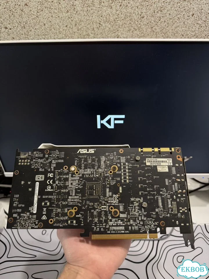 Видеокарта Asus GTX 1070 8GB Dual OC фото 2