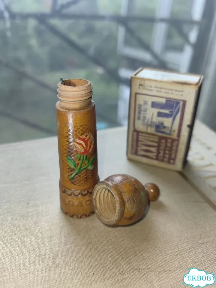 Флакон для духов деревянный и игольница деревянная фото 2